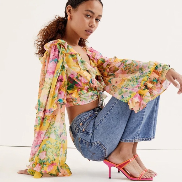 NWT For Love And Lemons Nina Top Crop Floral Long Sleeve XS - Picture 3 of 7